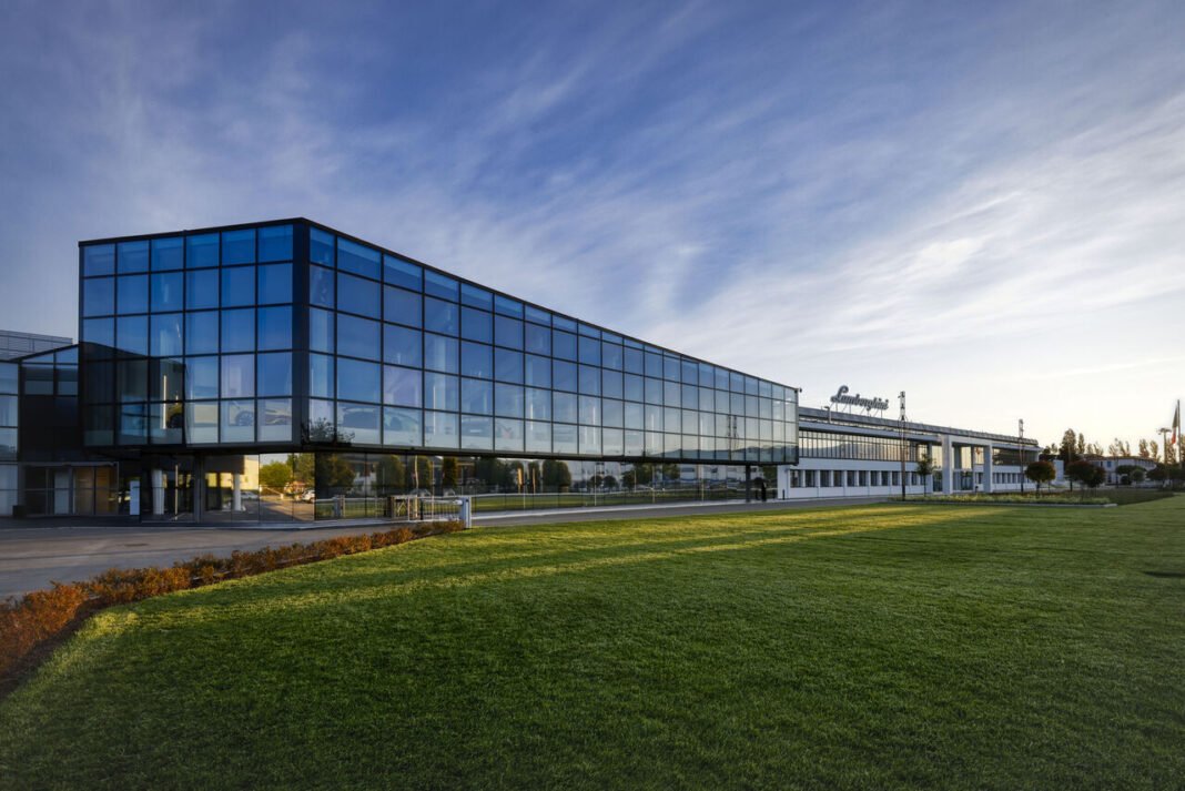 Automobili Lamborghini confirms strong financial performance in the first half of 2025