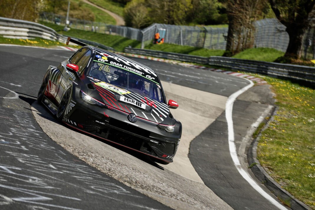 Preview of the 24-hour race at the Nürburgring: Volkswagen is celebrating a Golf GTI Festival this year