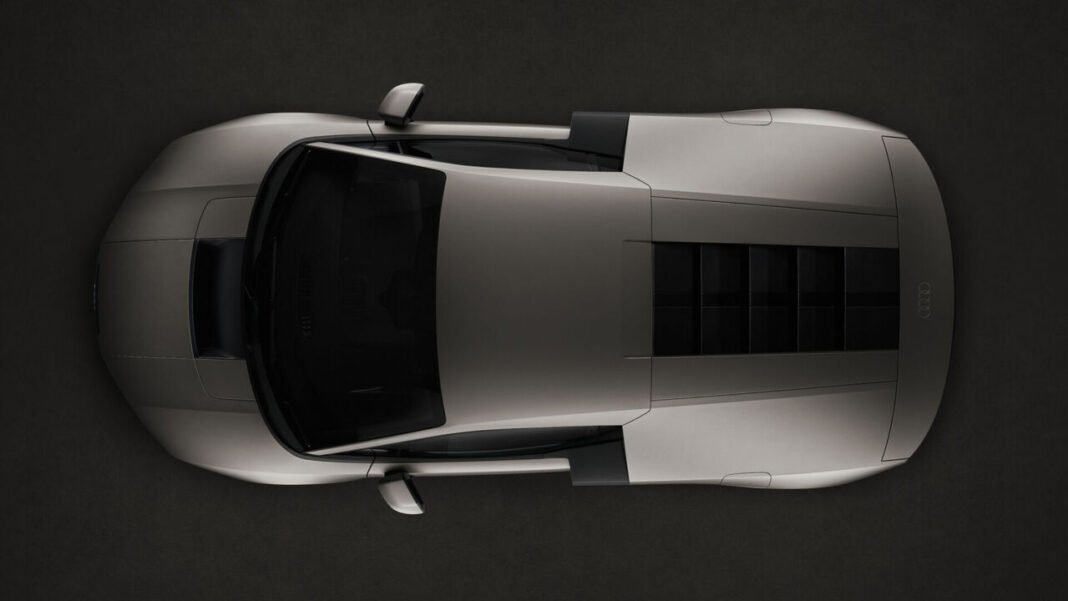 Audi presents its first supercar with a high-performance hybrid powertrain